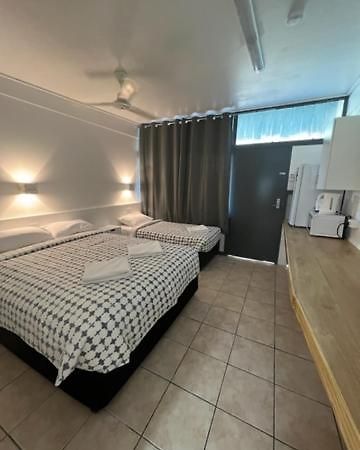 Maryborough City Motel Екстер'єр фото